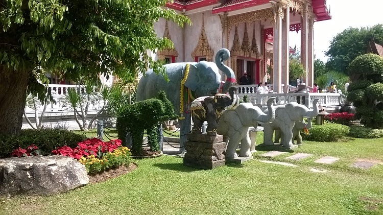 слоники статуя таиланд